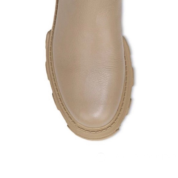 Sam Edelman Daelyn Lug Sole Leather Bootie - Picture 7 of 9